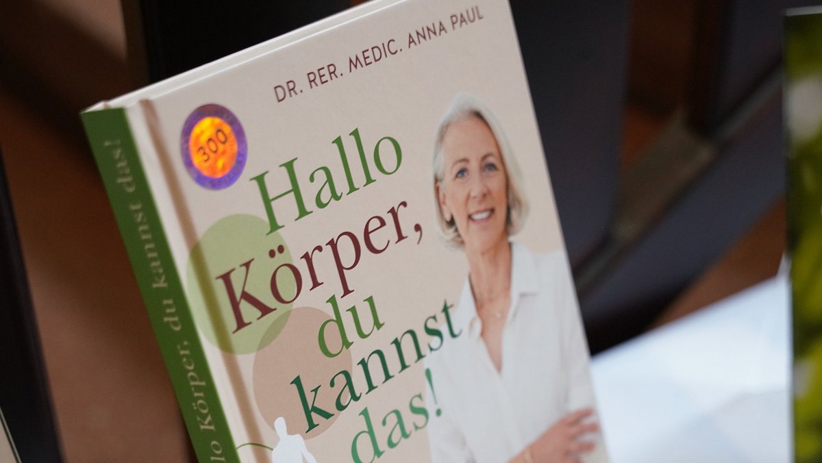 Gesundheitstag in Bremen: Ein Blick auf unseren Büchertisch…