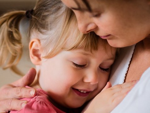 Fiebersenkung in Zeiten von Lieferengpässen – gibt es Alternativen zu Ibuprofen und Paracetamol