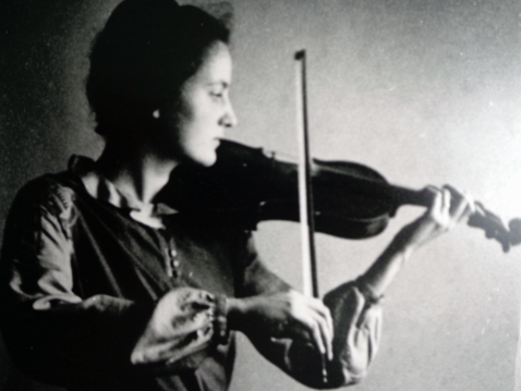 um 100sten Geburtstag von Veronica Carstens um 100sten Geburtstag von Veronica Carstens