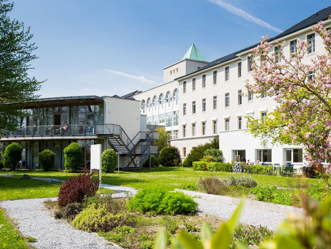 Die Klinik für Naturheilkunde & Integrative Medizin an den Evangelischen Kliniken Essen-Mitte (Bildnachweis: Udo Geisler) Die Klinik für Naturheilkunde & Integrative Medizin an den Evangelischen Kliniken Essen-Mitte