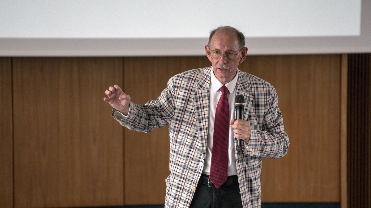 Gesundheitstag in Bremen: Es referiert Dr. Michael K. Elies