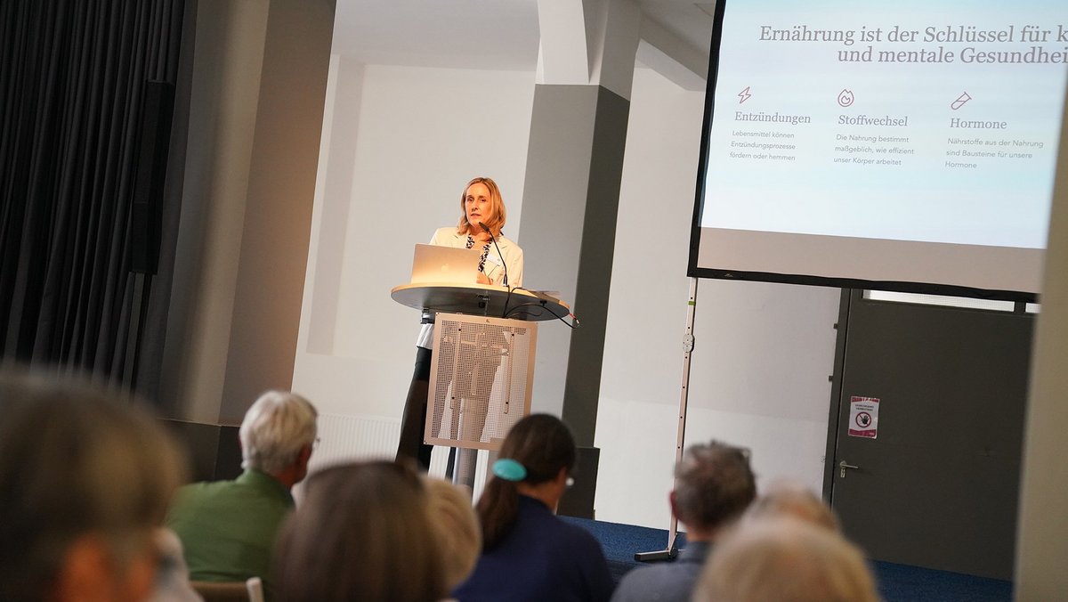 Gesundheitstag in Bremen: Es referiert Dr. Claudia Wendt